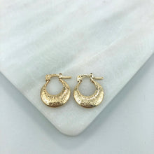 Load image into Gallery viewer, 18K Gold Layered 15mm Flowers Engraving Design Half Moon Shape Hoops 21.0289
